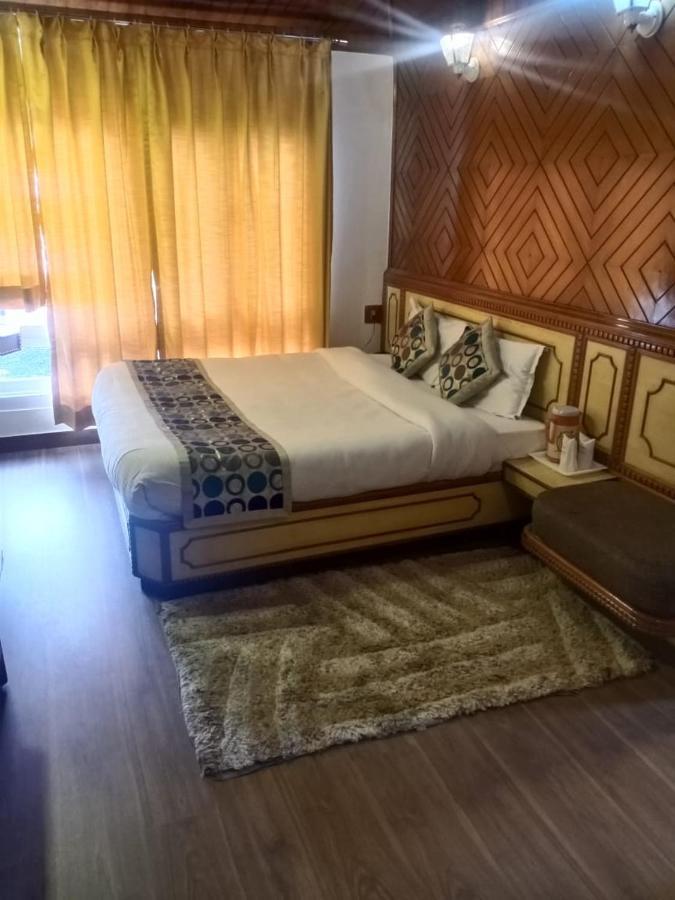 Hotel Sangeet Шимла Екстериор снимка